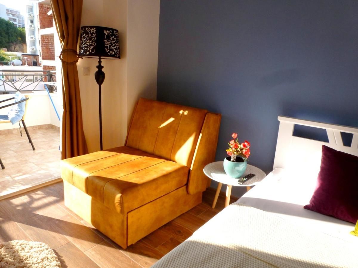 Апартаменты Studio in Ulcinj with wonderful sea view balcony and WiFi Улцинь-5